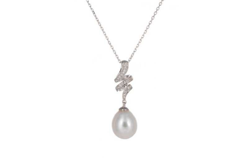 Iridescent Diamond and Pearl pendant