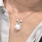 Kate Diamond Flower Pearl Necklace