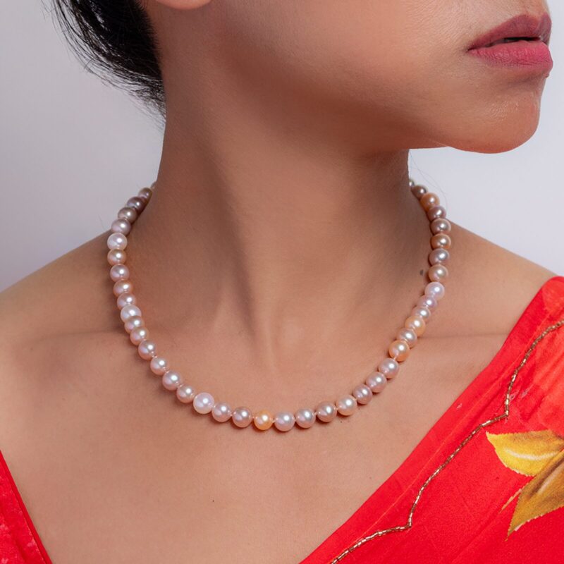 Jackie Lavender Round Pearl Necklace