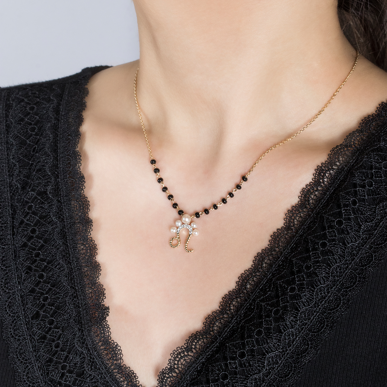 Leo Zodiac Mangalsutra (23 Jul – 22 Aug)