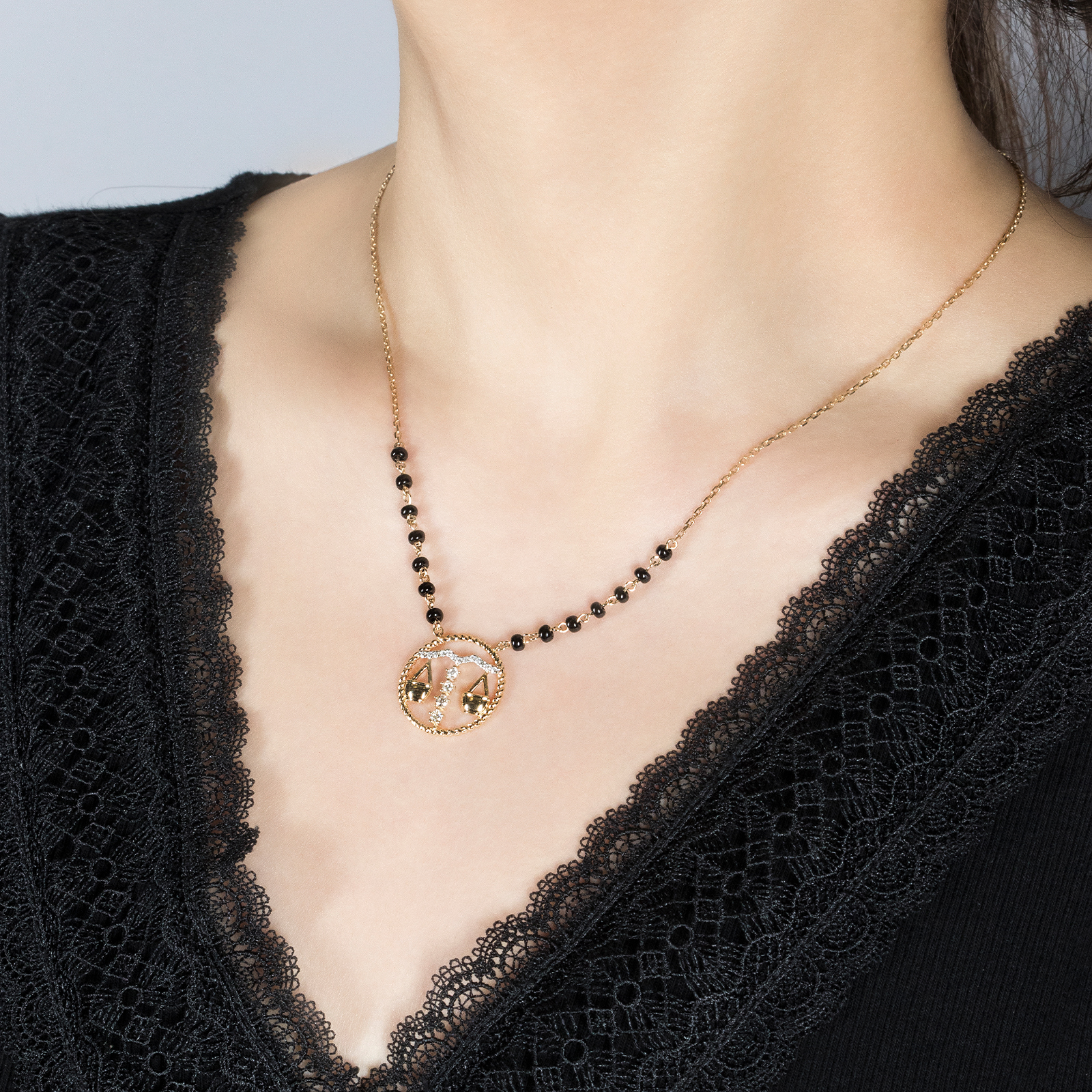 Libra Zodiac Mangalsutra (23 Sep – 22 Oct)