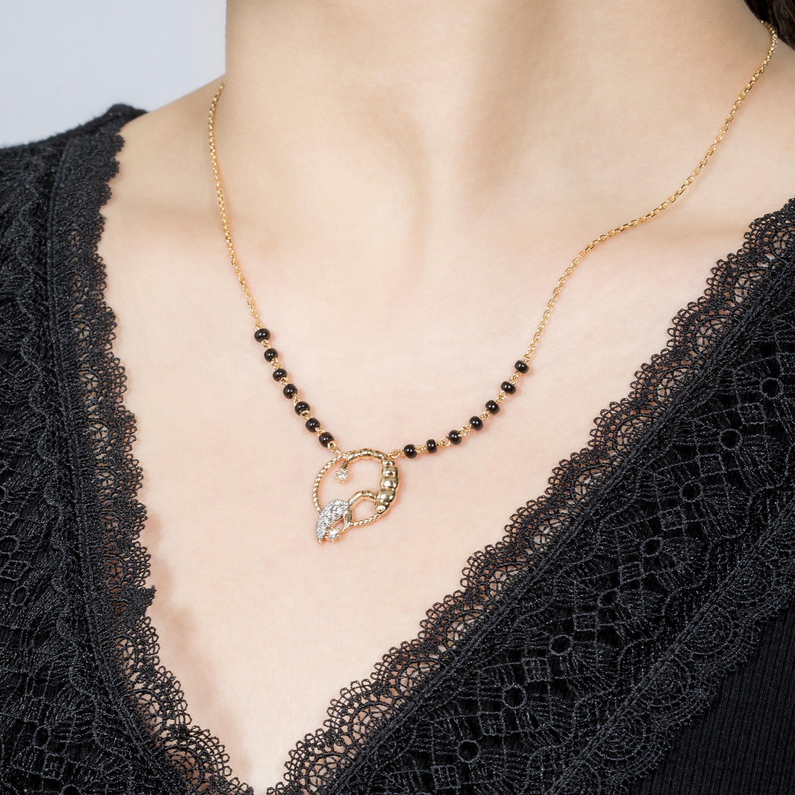 Scorpio Zodiac Mangalsutra (23 Oct – 21 Nov)