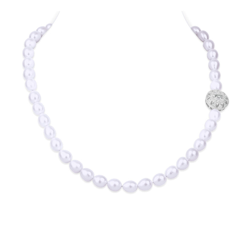 Bella White Oval Pearl Necklace /Moonstone Clasp