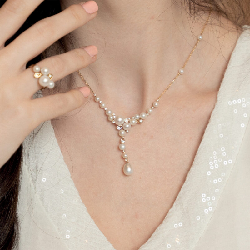 Bubbles Pearl & Diamond Necklace