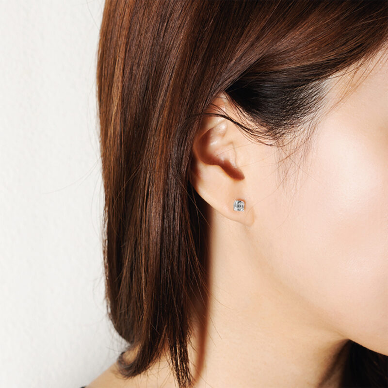 Diamond Square Single Stud
