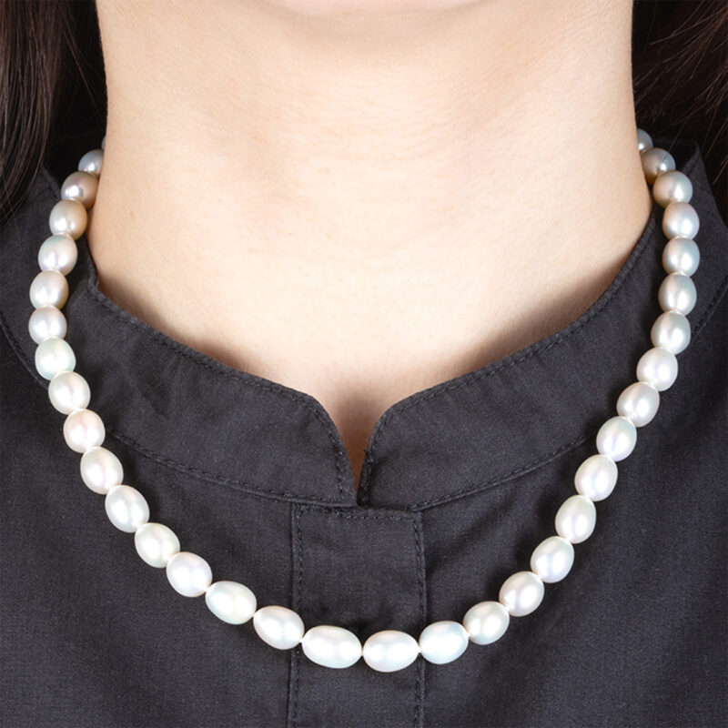 Diana Oval Pearl Necklace