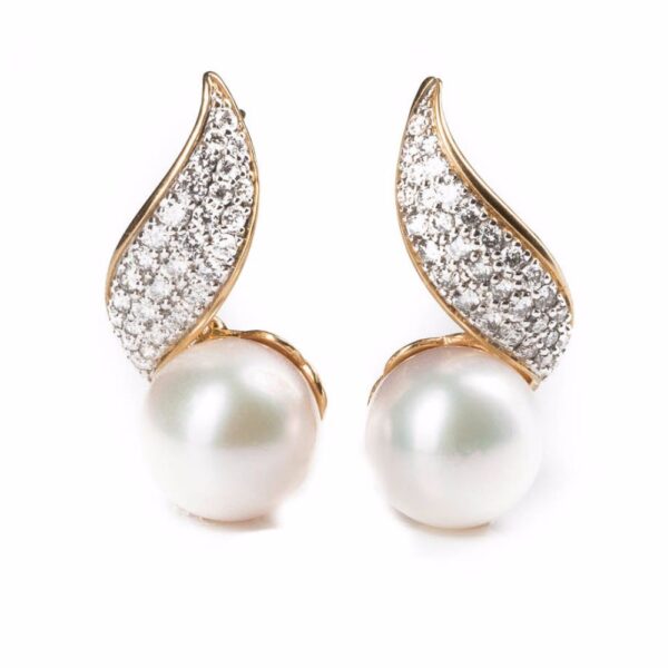 Iridescent Pearl Diamond Earrings
