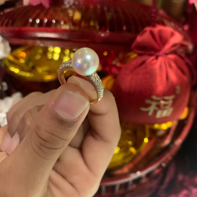 Irridescent Yuuga Ring/ 18K