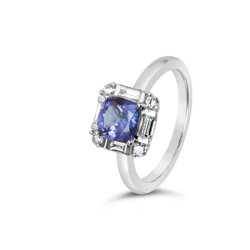 L'amour Tanzanite Diamond Ring