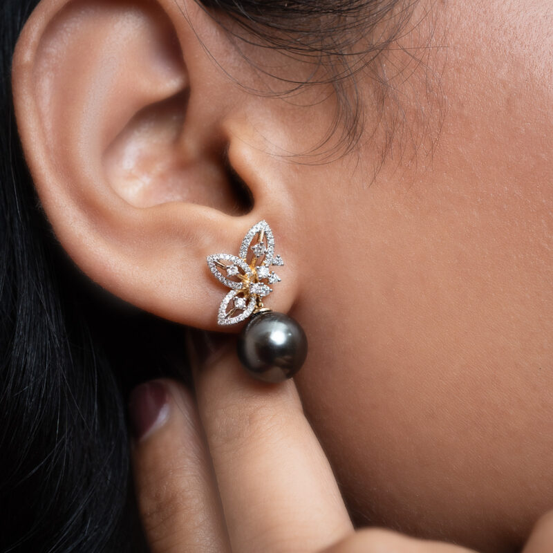 Lisa Pearl and Diamond Earrings
