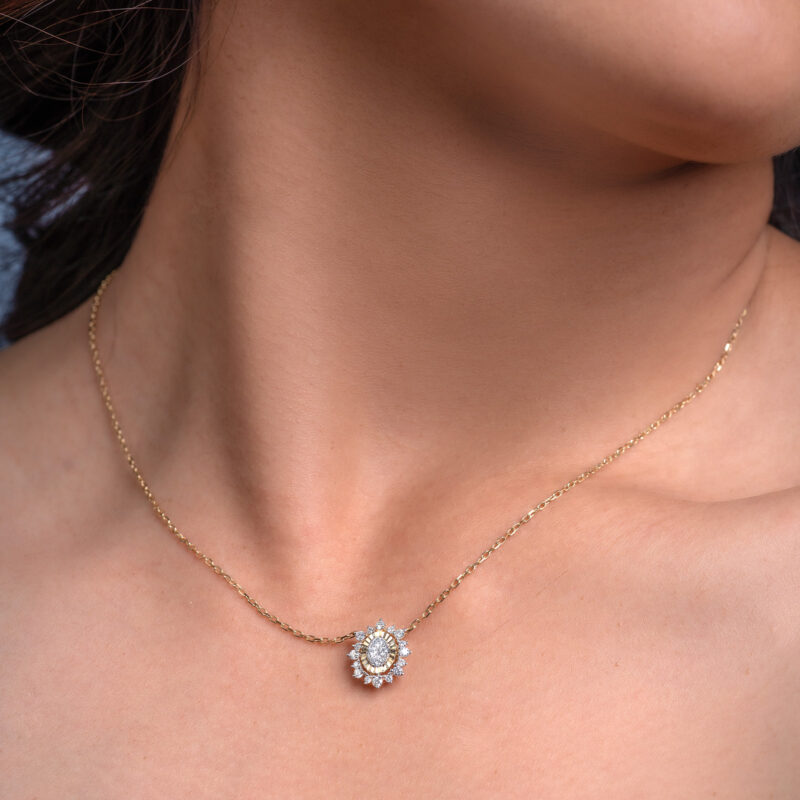 Luminous Diamond Oval Necklace