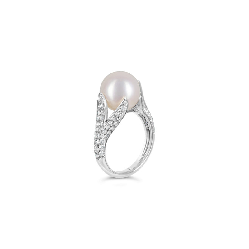 Luna Pearl & Diamond Ring