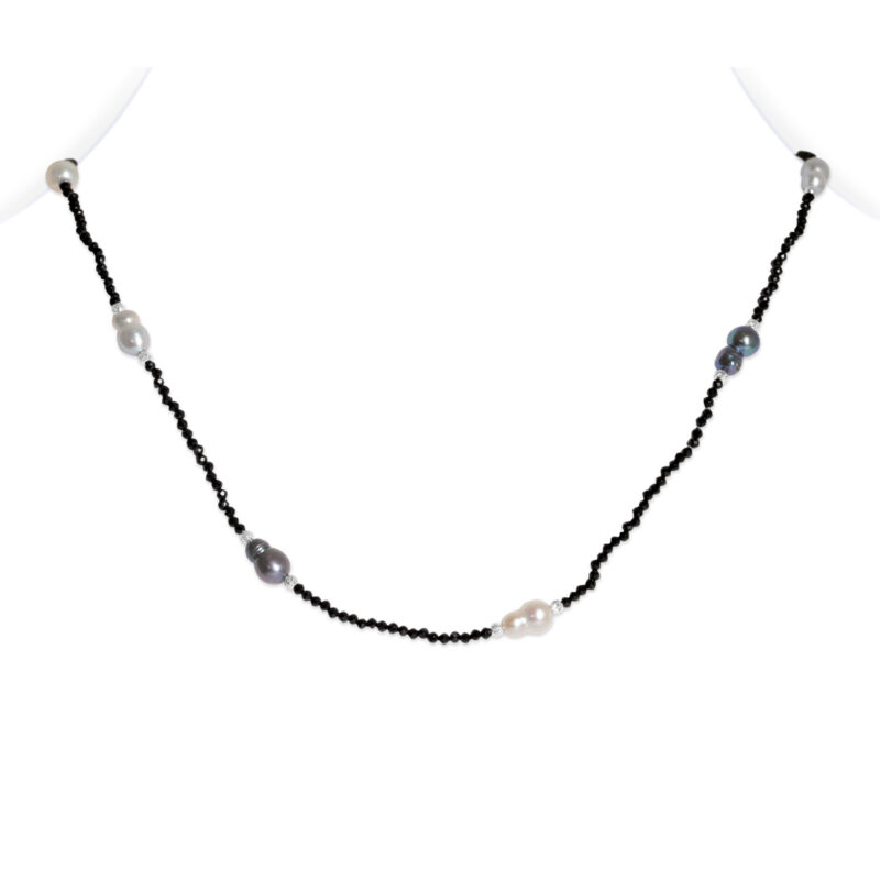 Pari Pearl Necklace