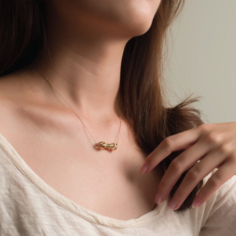 Dols Emerald Vajra Necklace