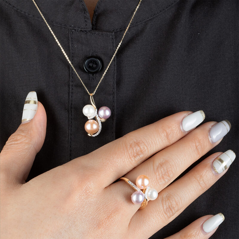 Zoya Pearl and Diamond Pendant